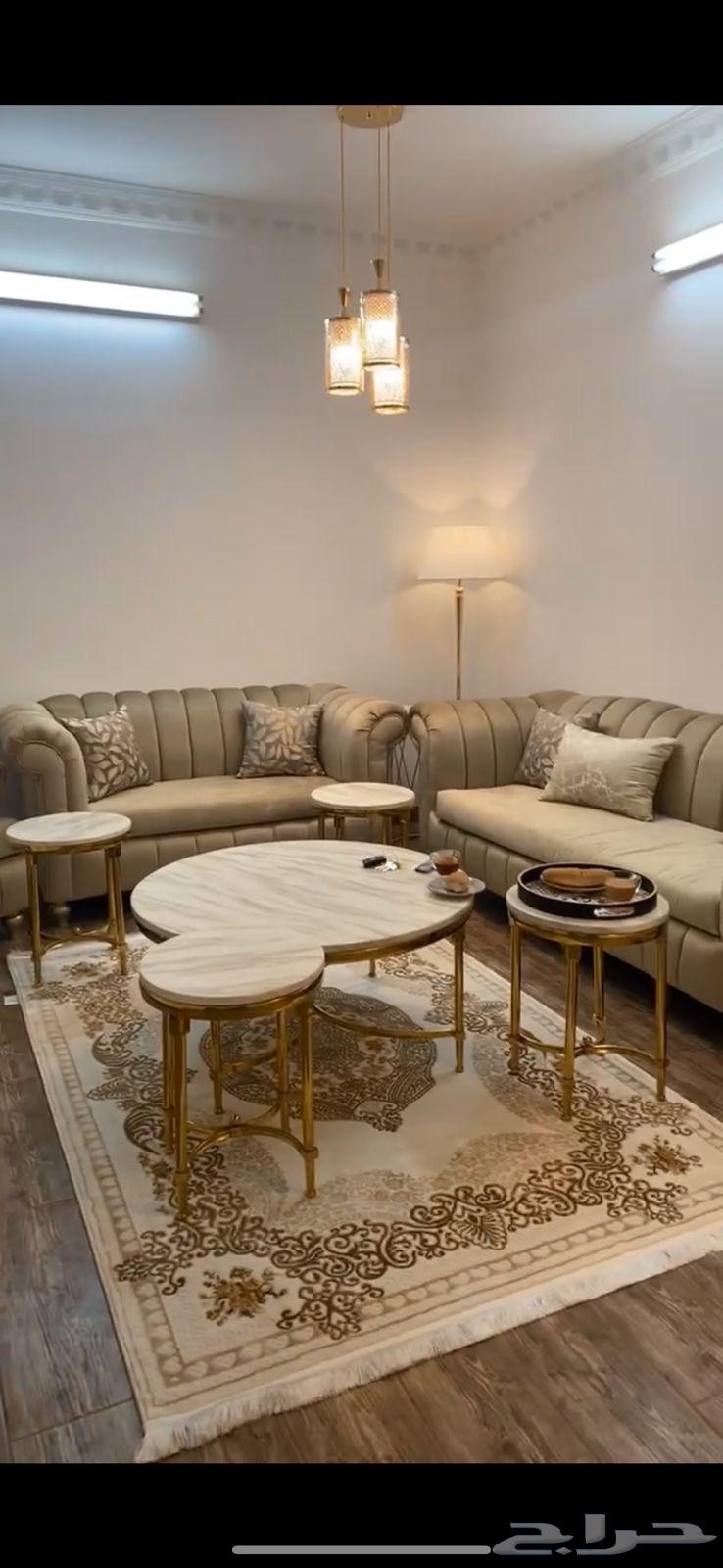 للبيع طاولات ضيافه و طاولت تلفزيون64227347088642111