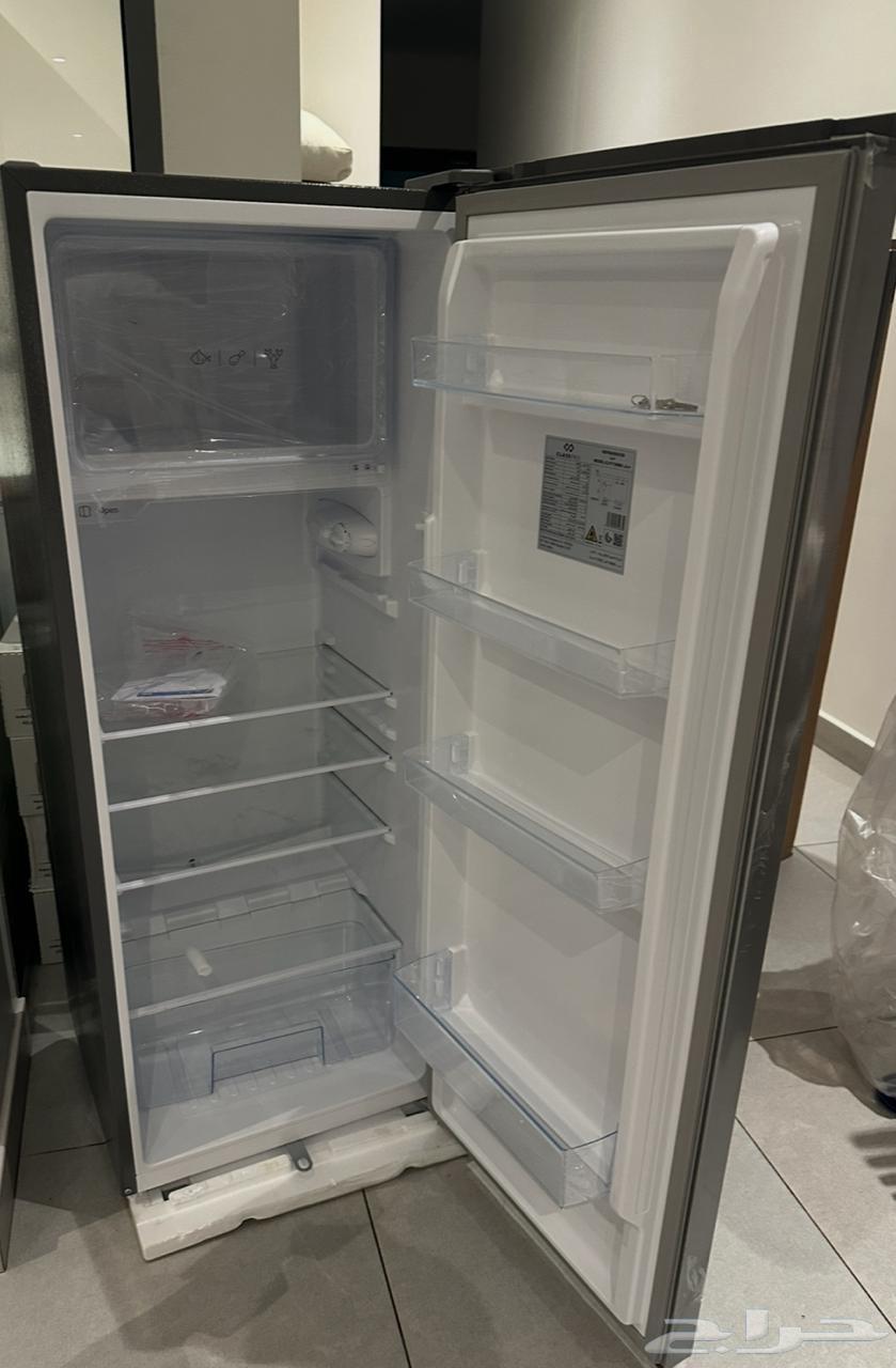 ثلاجة جديدة للبيع64226974783106113