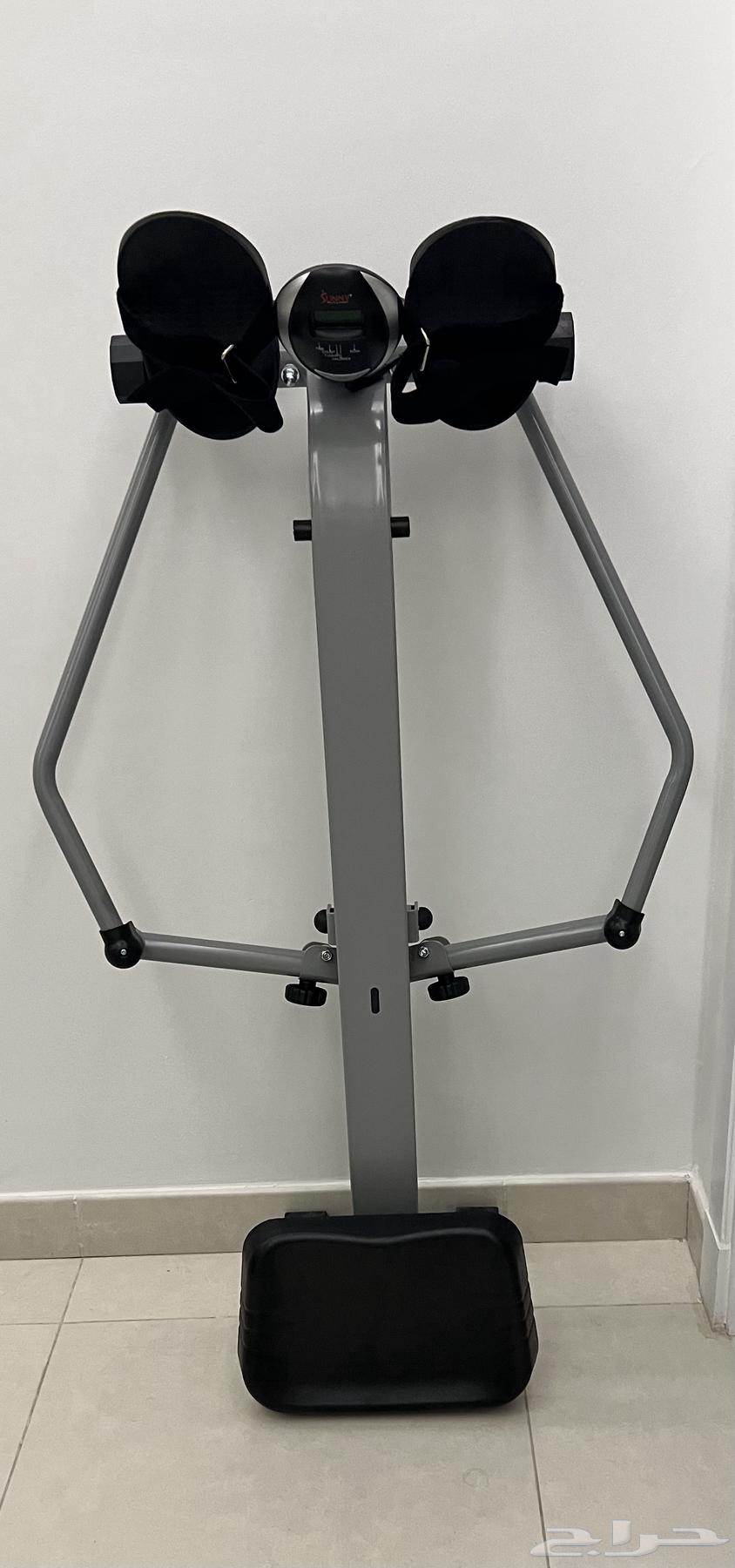 جهاز تجديف رياضي64221485939585110