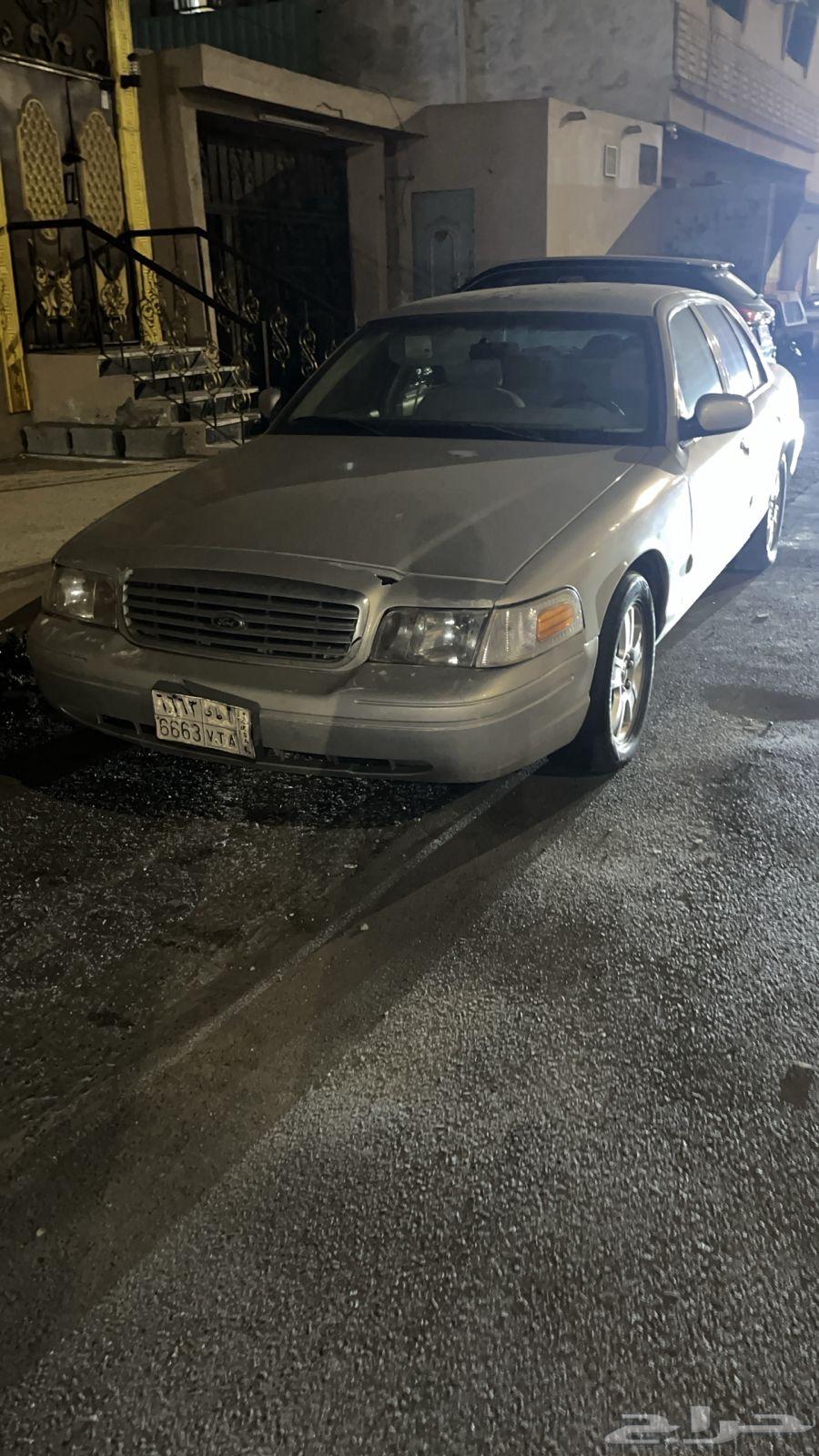 فورد فكتوريا 200964404402724610110