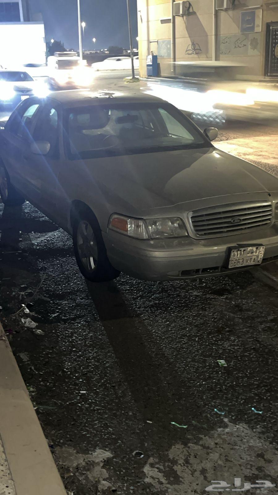 فورد فكتوريا 200964404402724610111