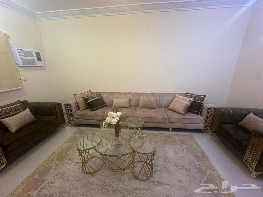 طقم كنب شبه جديد ونظيف64225206820738111