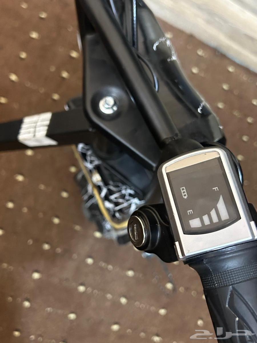 سكوتر كبير للبيع64229479399298110