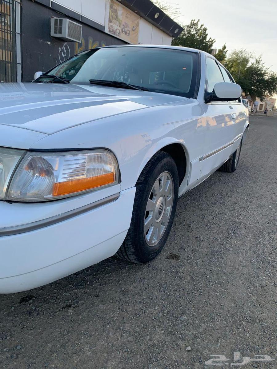 Hello, I'm showing you a clean and well-maintained Ford Mark II64407545037186111