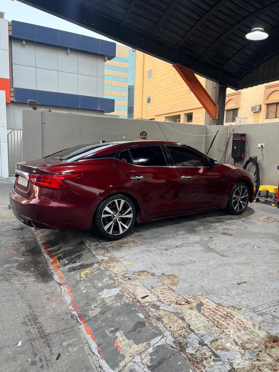 Maxima 201664405194701186113