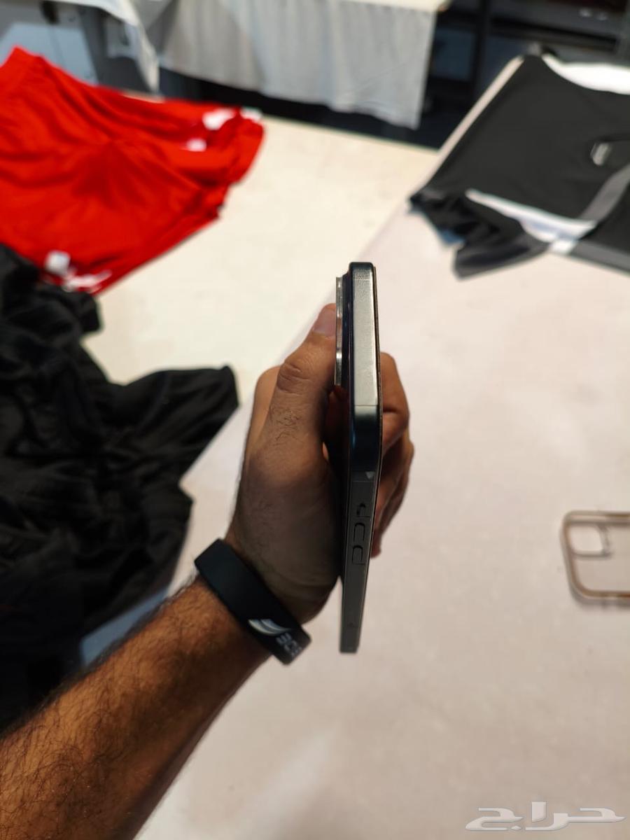 ايفون 15 بلس بطاريه 100 استعمال اقل من شهرين64218790527873111