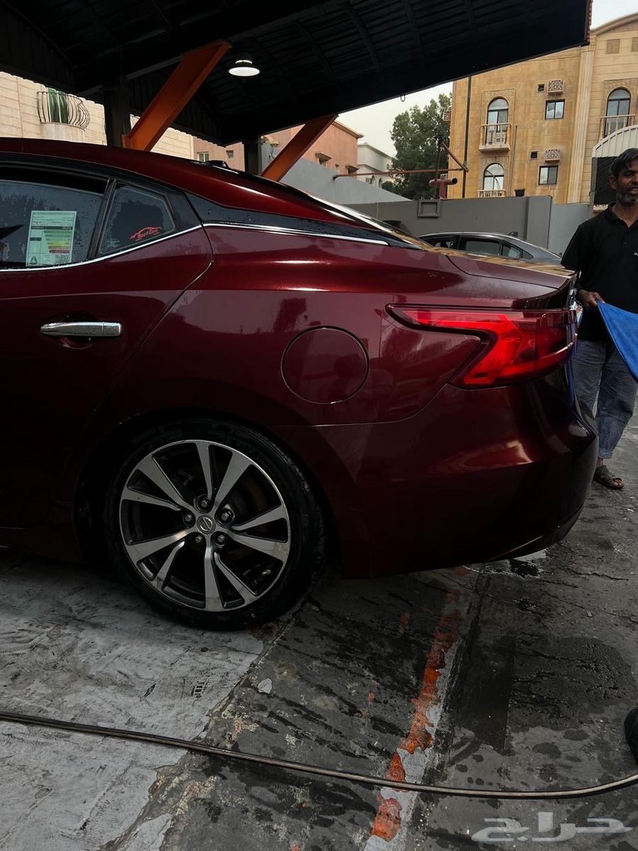 Maxima 201664405194701186112