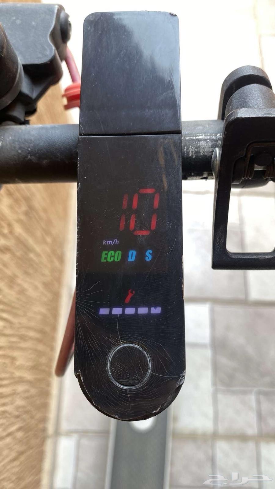 سكوتر كهربائي نضيف يحتاج صيانه64238162173315113