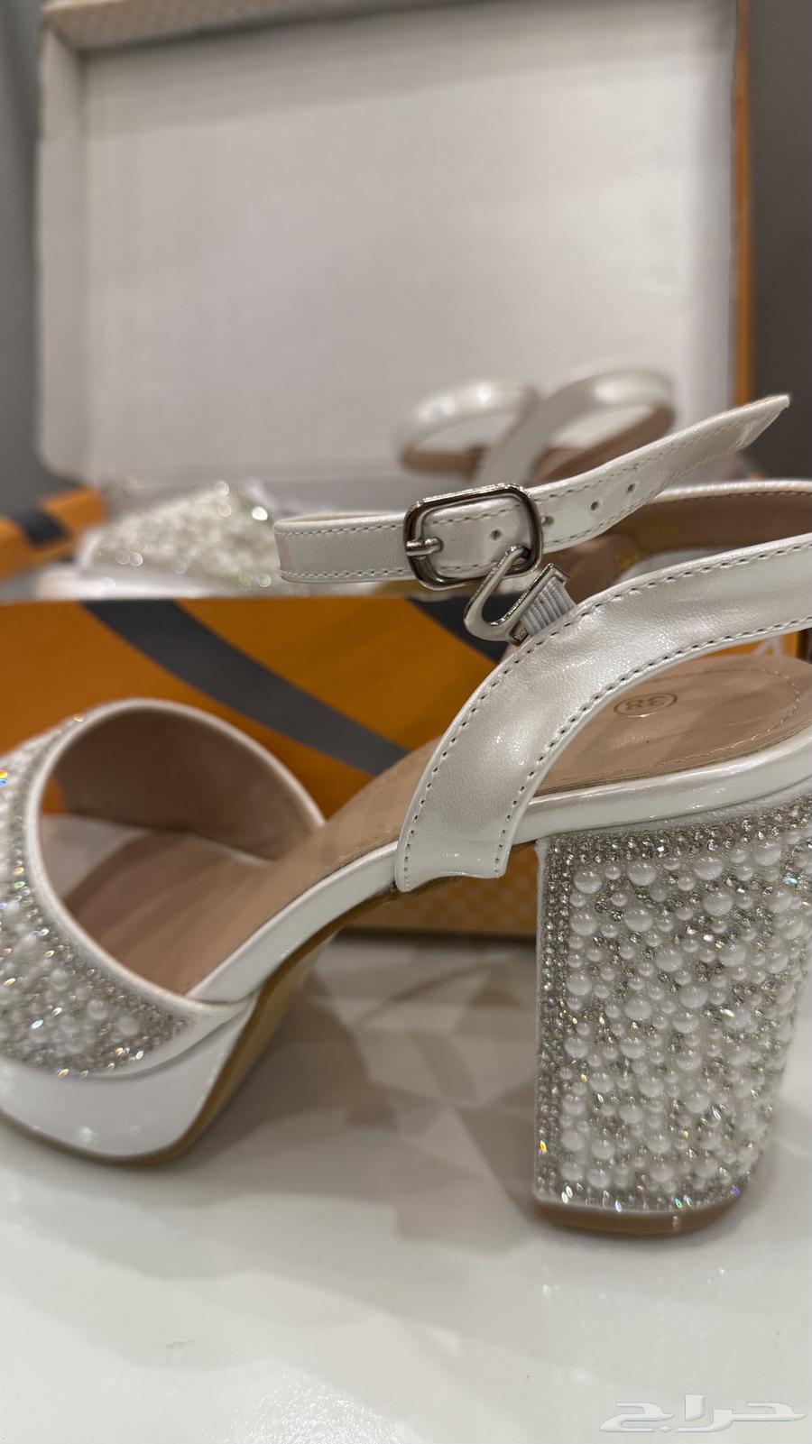 كعب عروس جديد للبيع64235771998081111