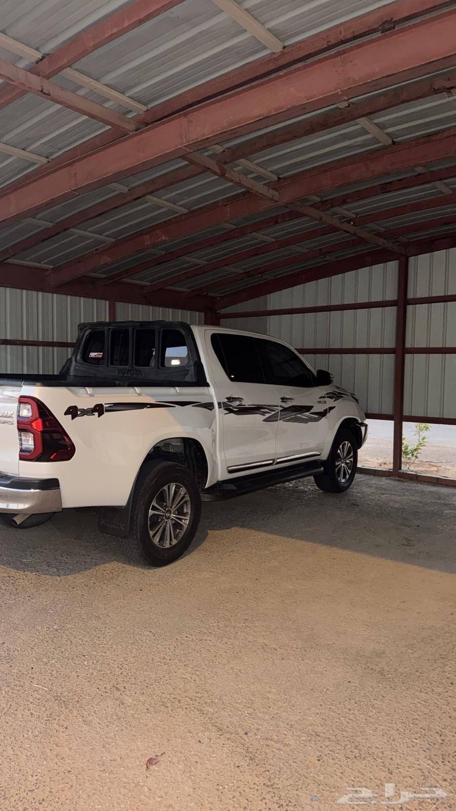 2021 Hilux Double Cab Gasoline Full Option Abdul Latif Jameel64341583855234112
