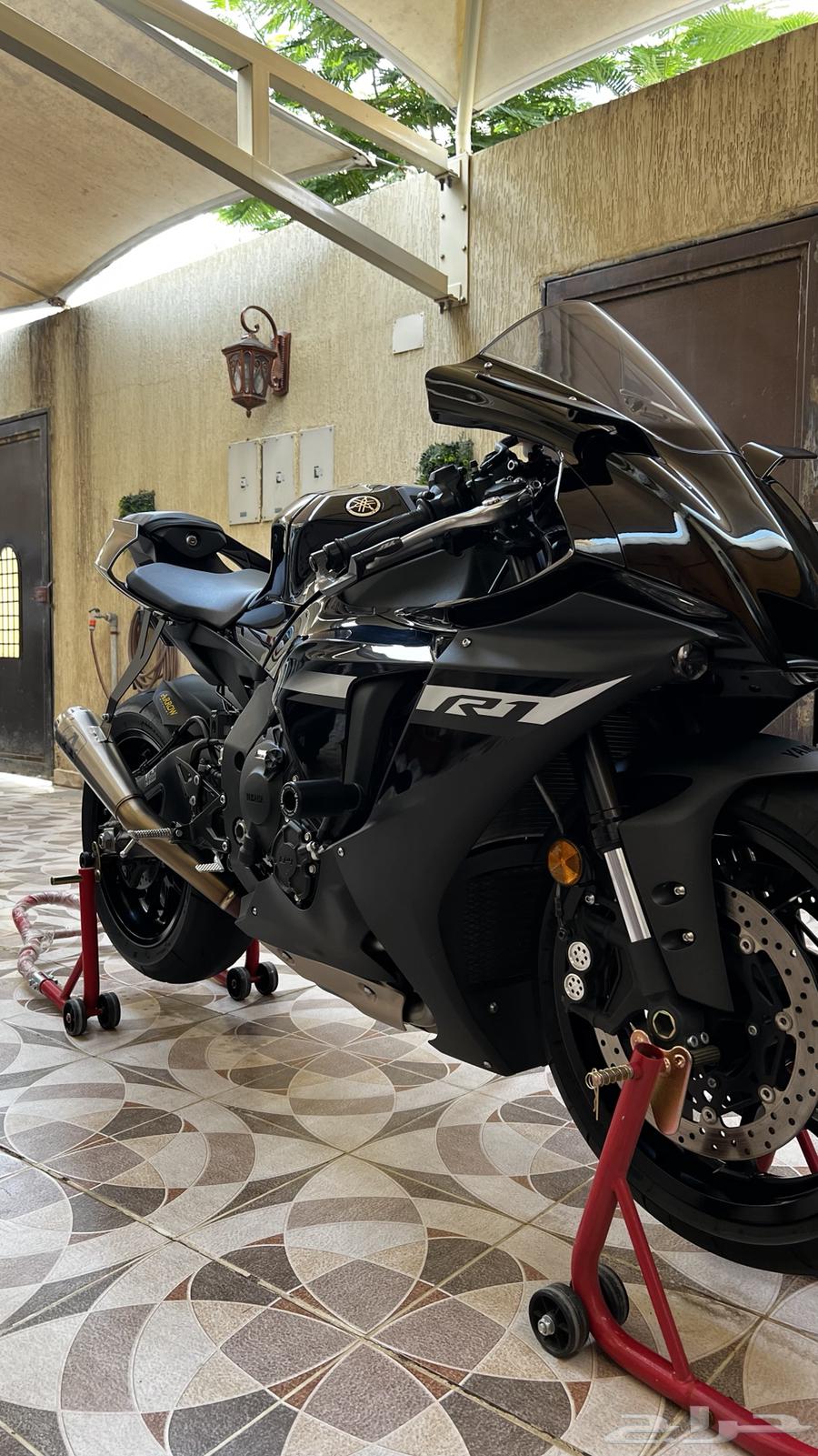 yamaha R1 202464415531779969111