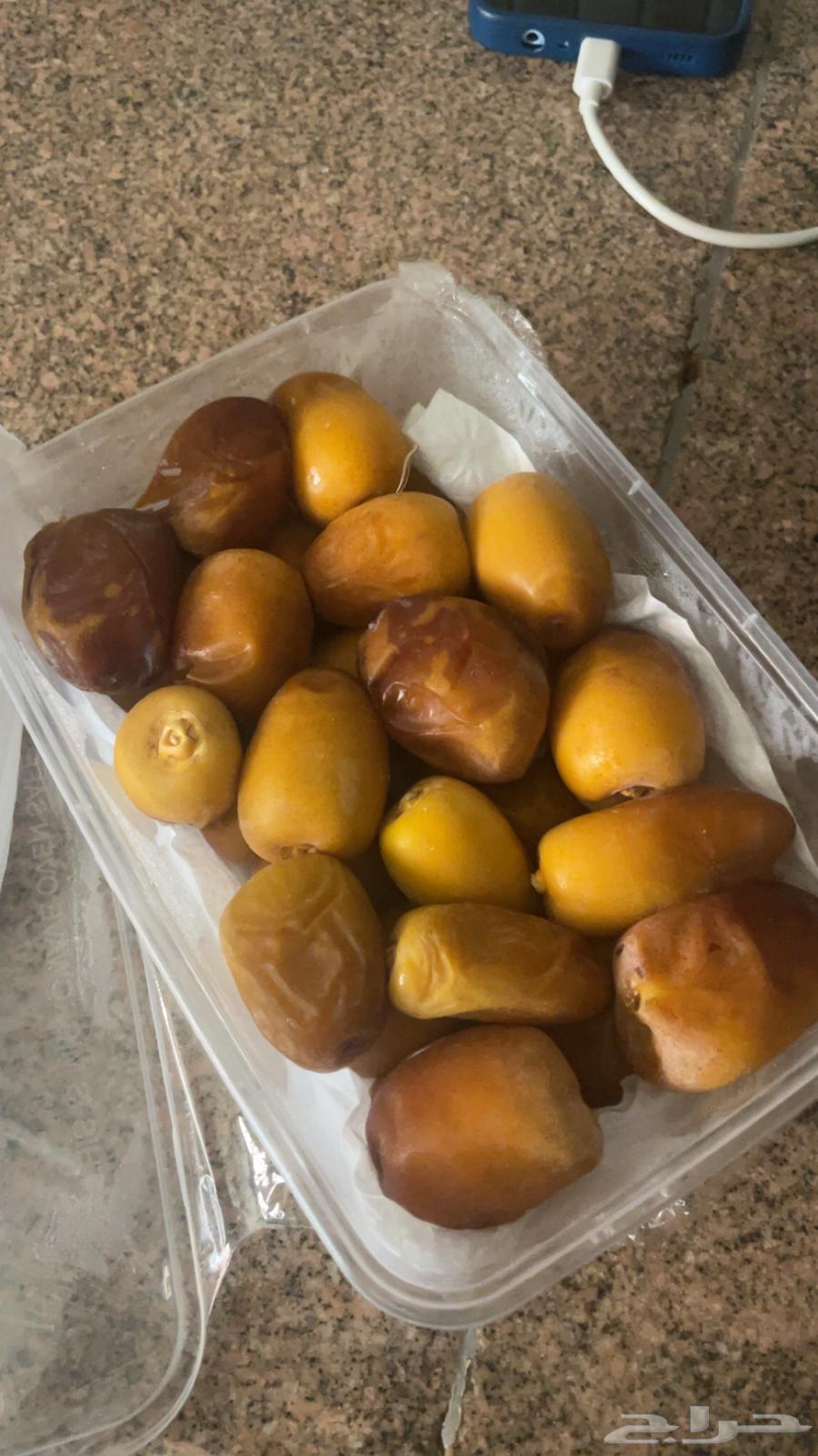 تمر للبيع64239031645953111