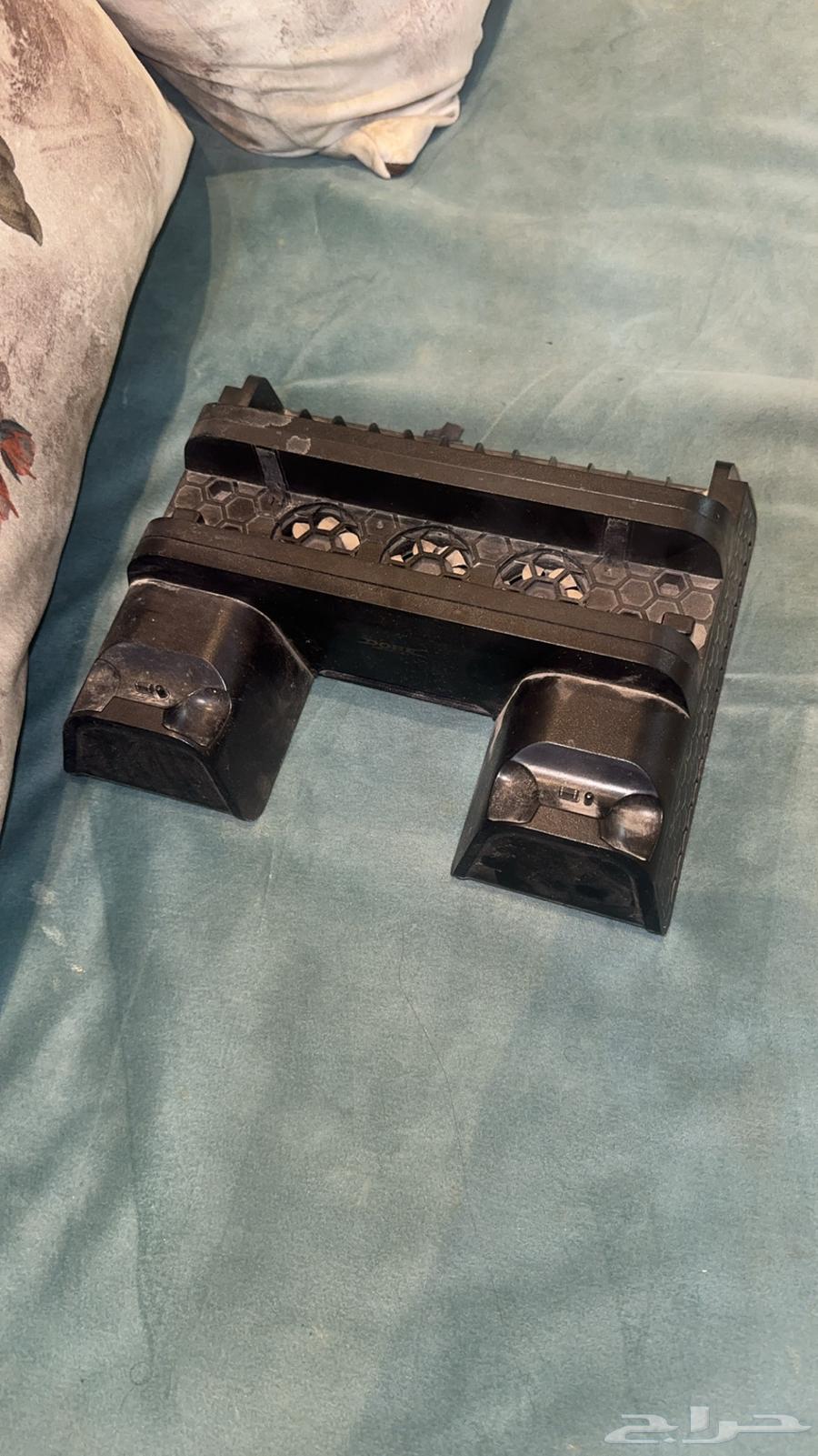 PS4 Cooling Fan with USB Port and Wireless Handheld Charger64234974557443112