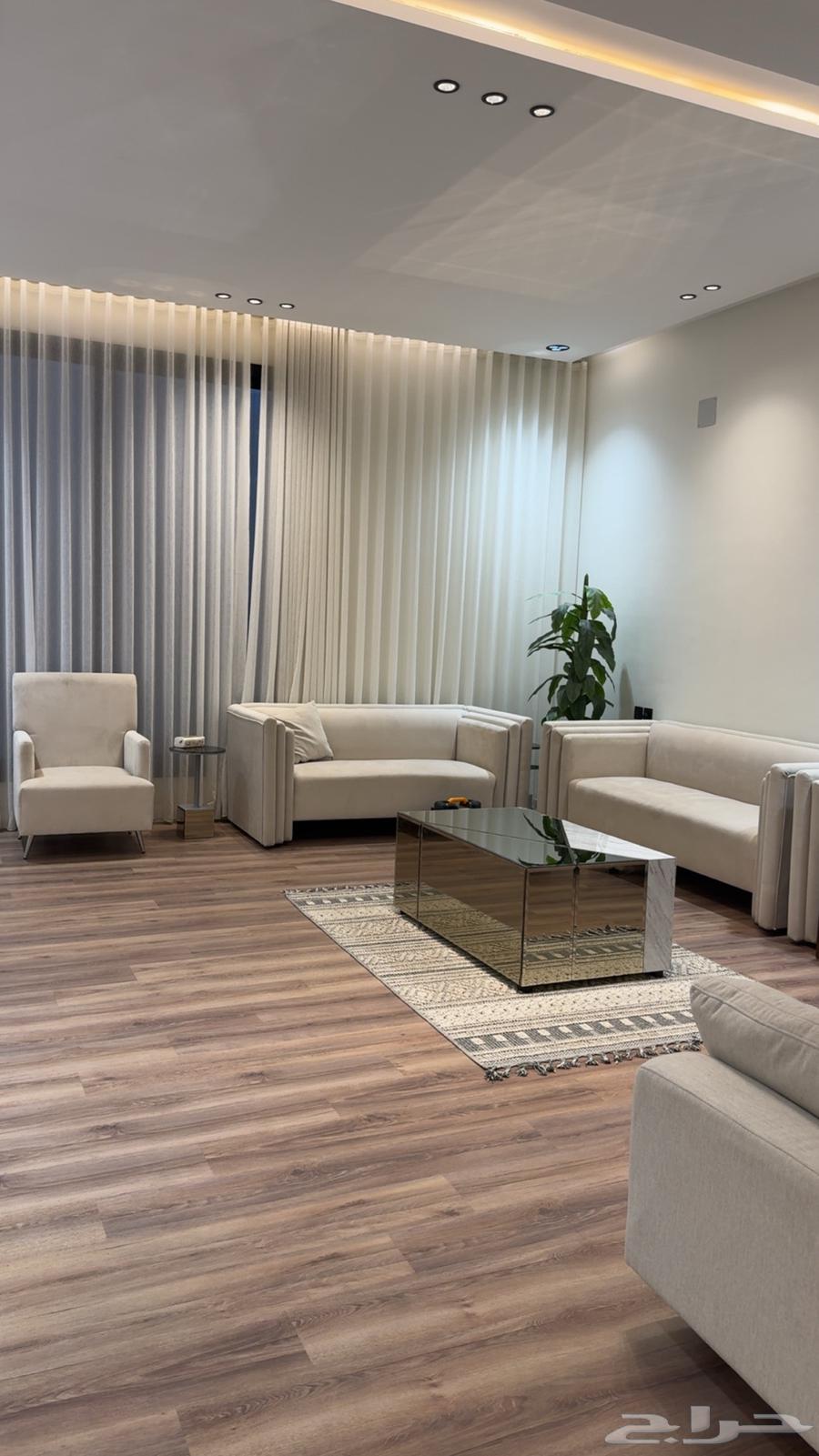 كنب مستخدم سنتين شبه نظيف64248894976514114