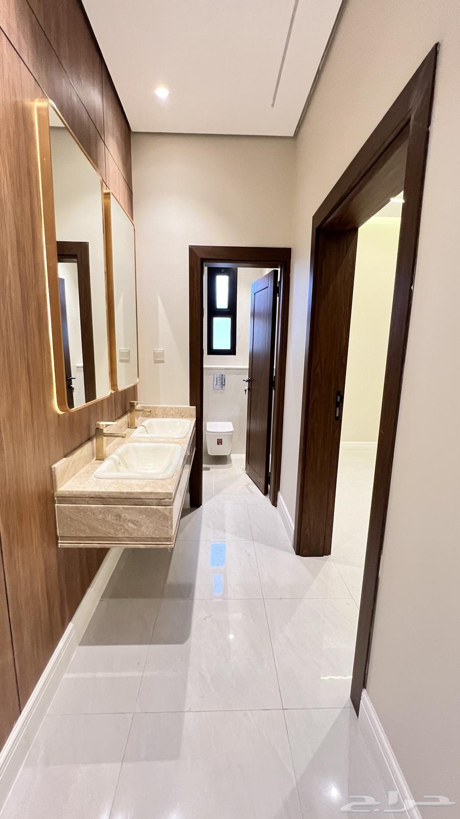 Penthouse Villa63613349830529112