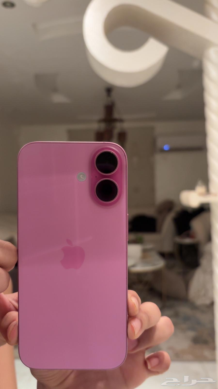 ايفون 16 جديد ماله شهر ونص مافيه ولل شخطه بطاريته ميه64234818957953111