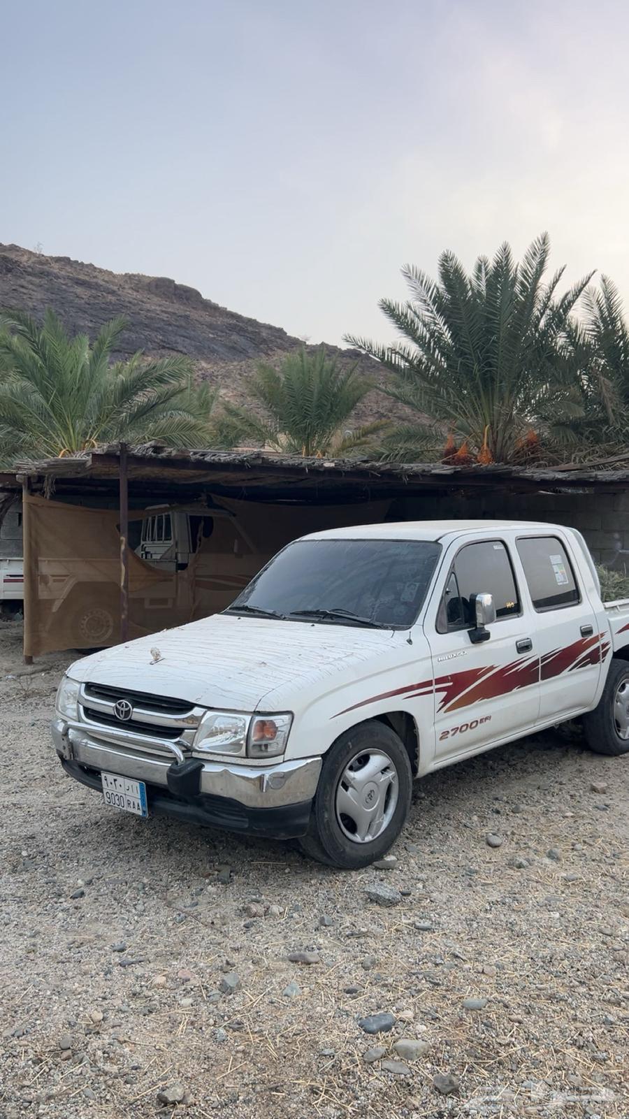 2002 Hilux fully equipped, inspected and renewed64409324466947112