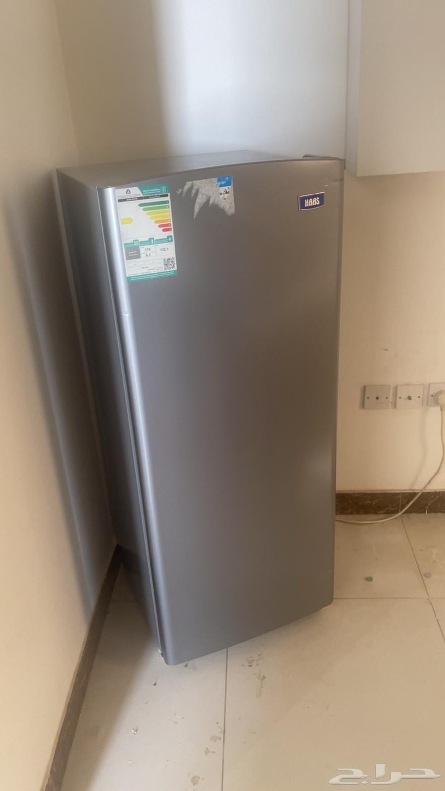 للبيع المستعجل كل هذا الاثاث فقط 250064235920816898111