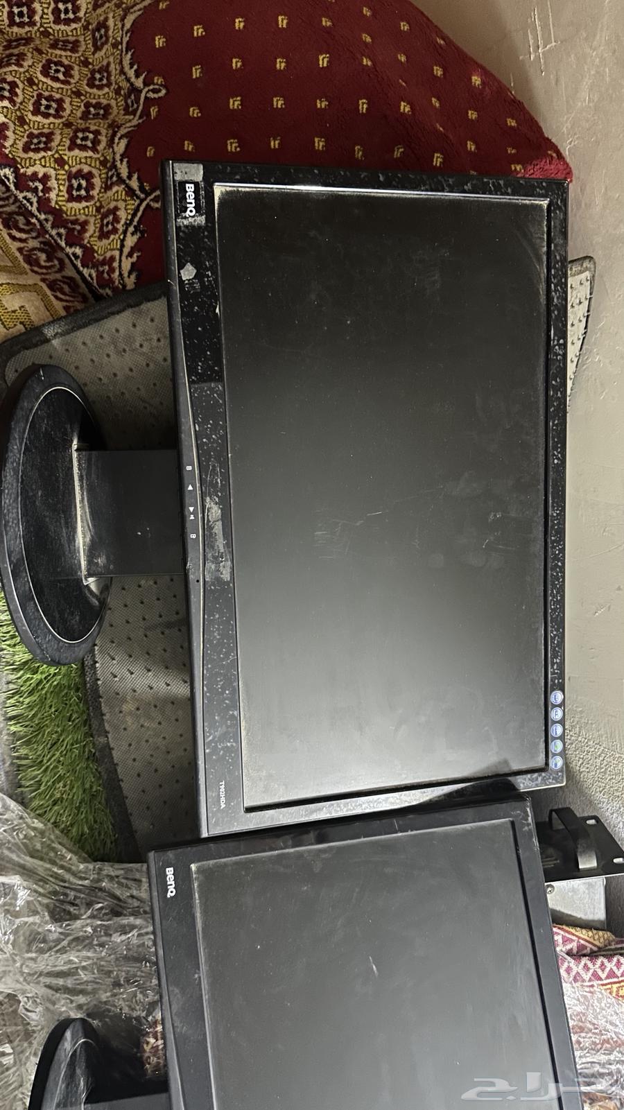 Computer screen64236087620481111