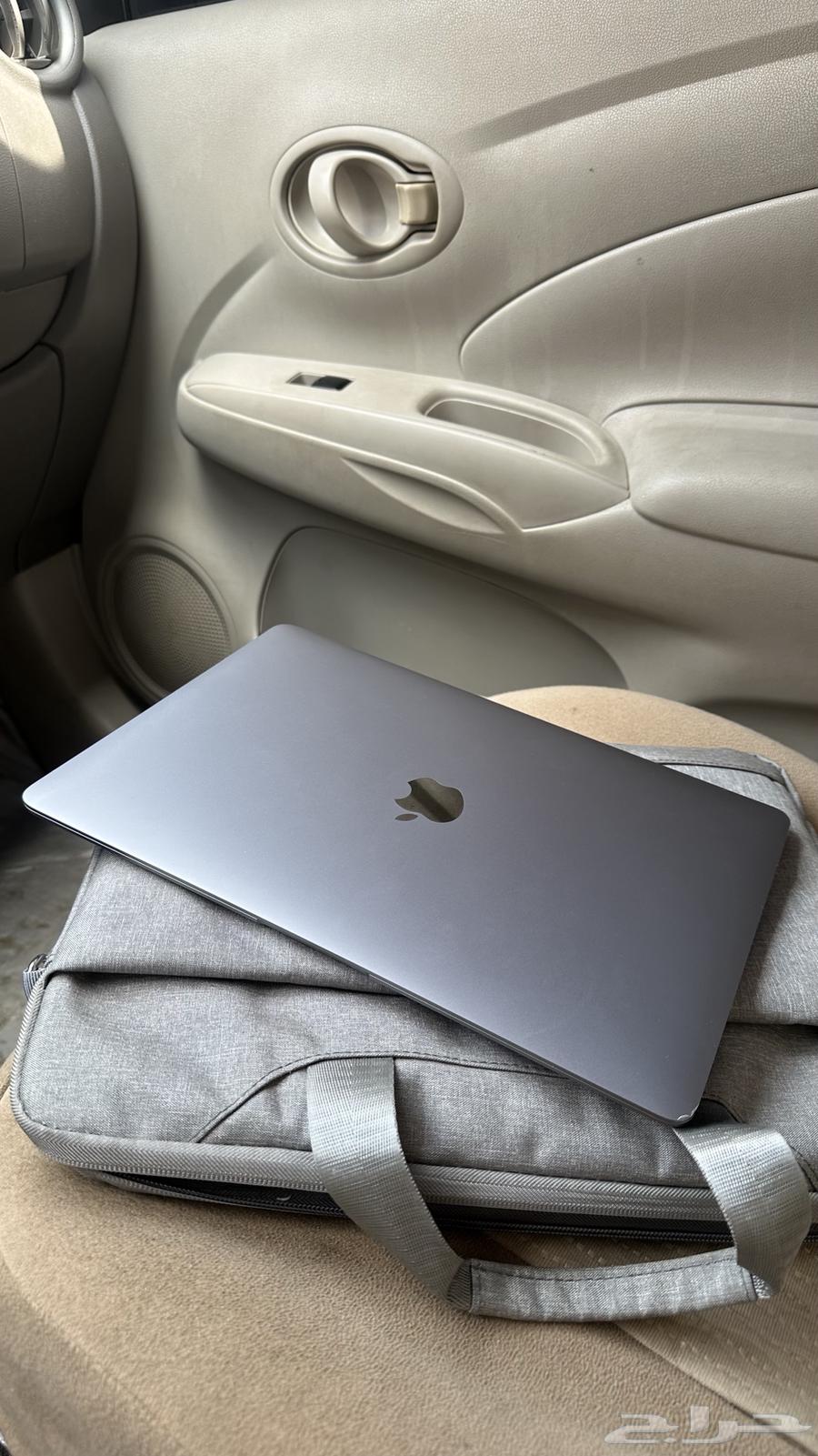 ماك بوك ابل M164242812082817110