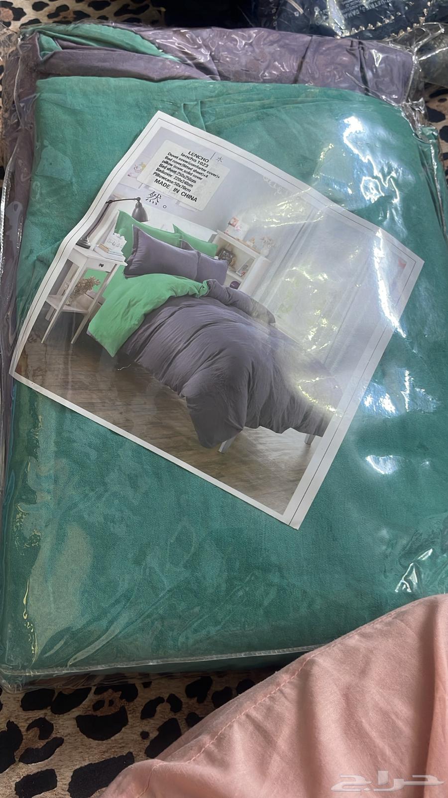 مجموعة جديدة من ملاءات السرير المعبأة مع غطاء لحاف بحجم كينج 6 قطع64255537285762111