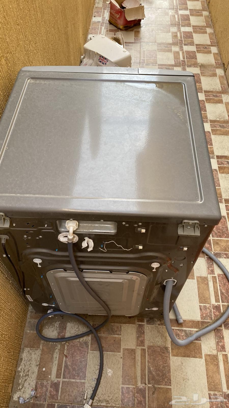 غساله LG شبه جديد خربان الدينمو حقها فقط لاغير64236671171586111