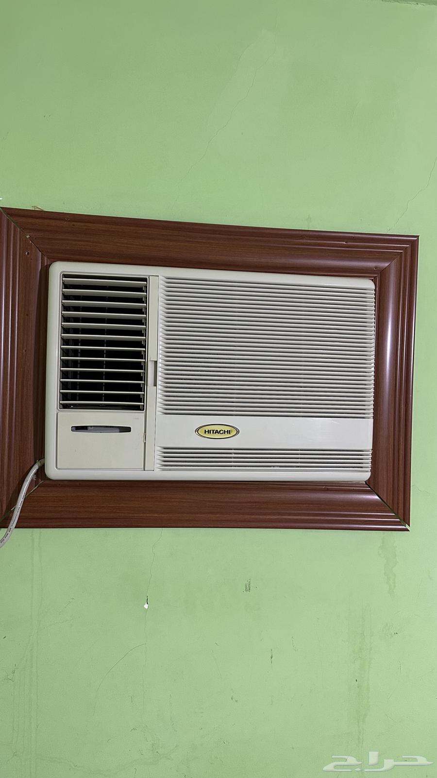 للبيع عدد 2 مكيف هيتاشي نظيفة جدا64246493150338110