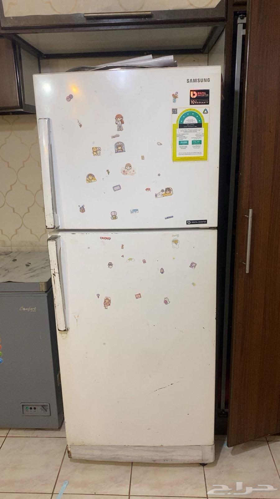 الثلاجه شغال مافيها اي ضرر بس يبغى لها تعديل بسيط64239031495681111