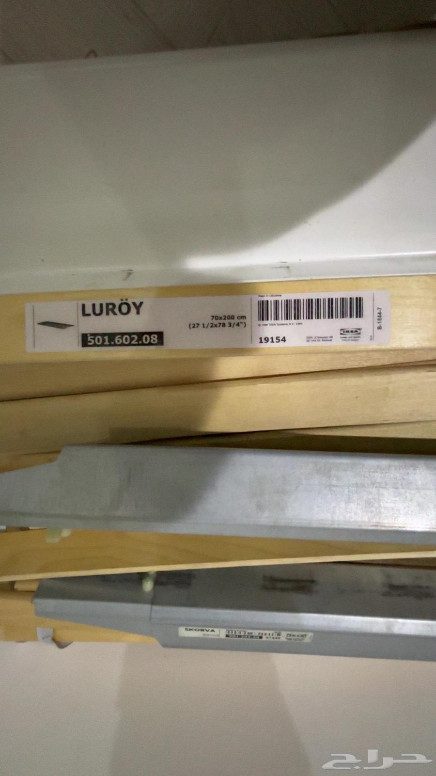 سرير عدد 2 نظيفة وجديدة من ايكيا64241410428162113