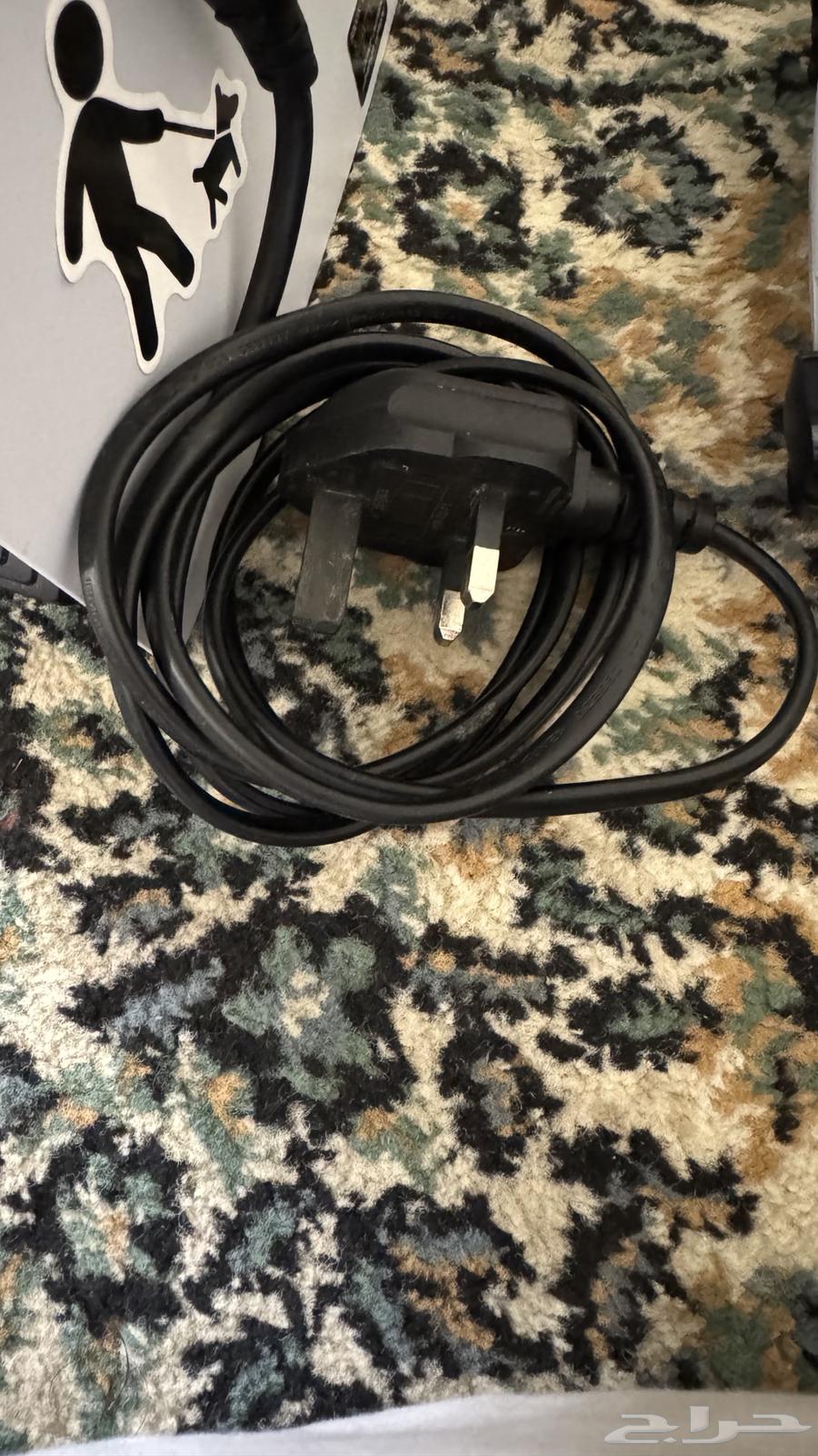 سوني فايف جديد معه شاشة قيمنق مطلوبه64242998214787113