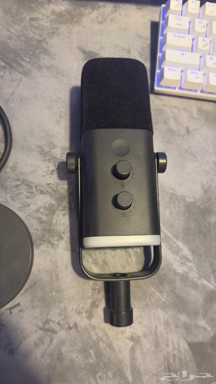 مايك fifine am8 للبيع حالة ممتازة64243908626435110