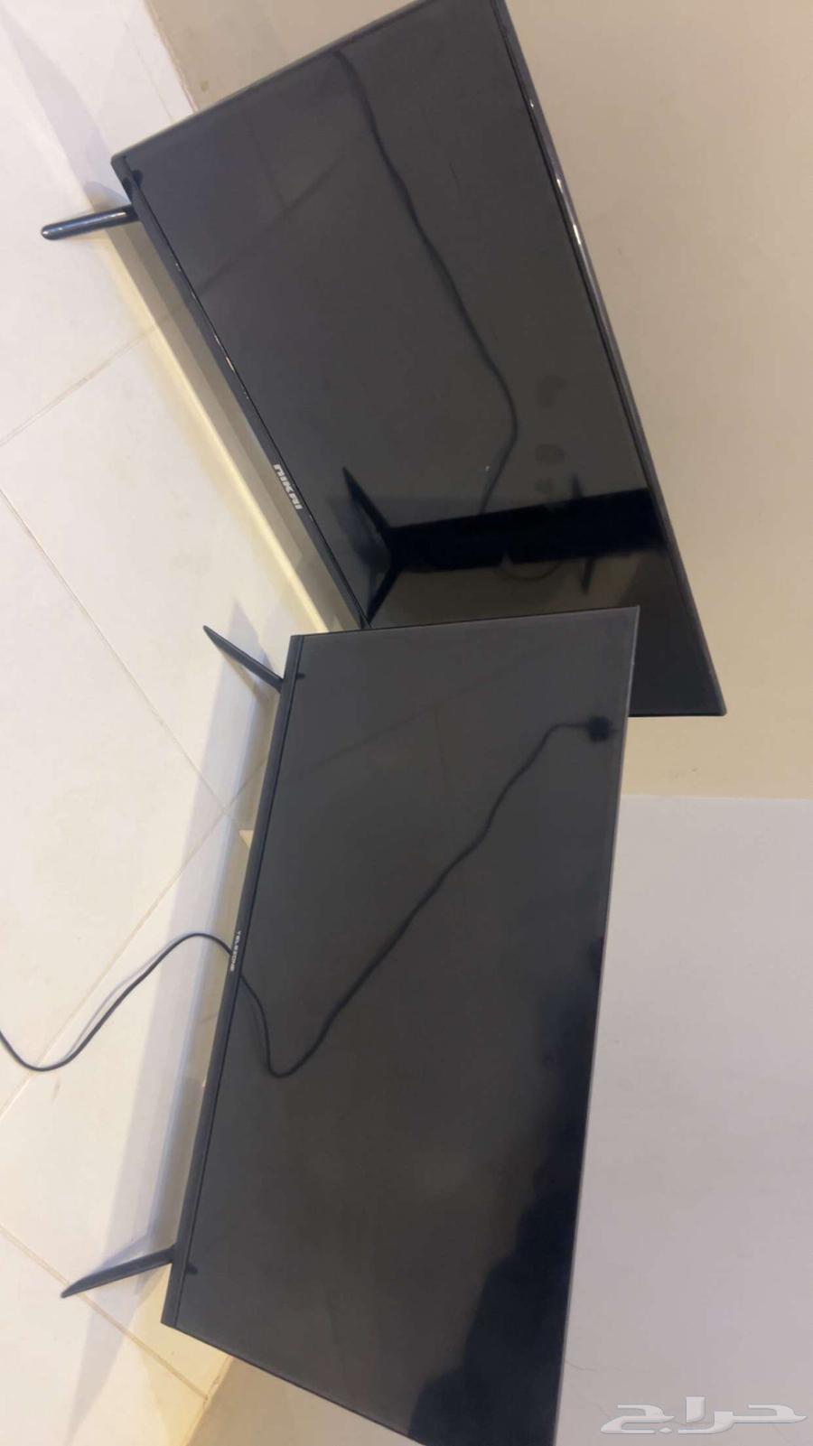 شاشتين بحالة الوكاله للبيع64253578698114111