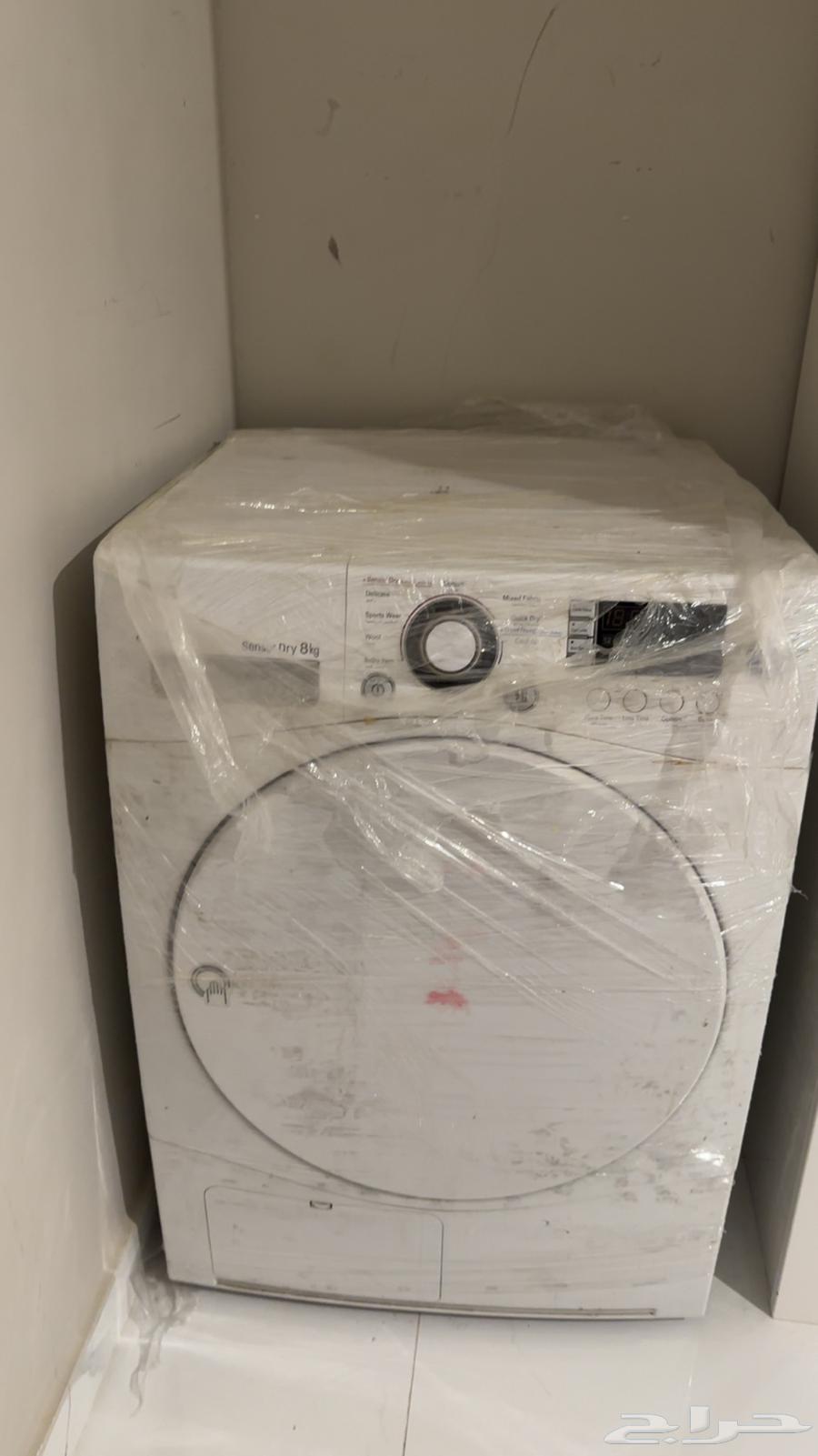 مجفف ملابس ال جي64245969026306110