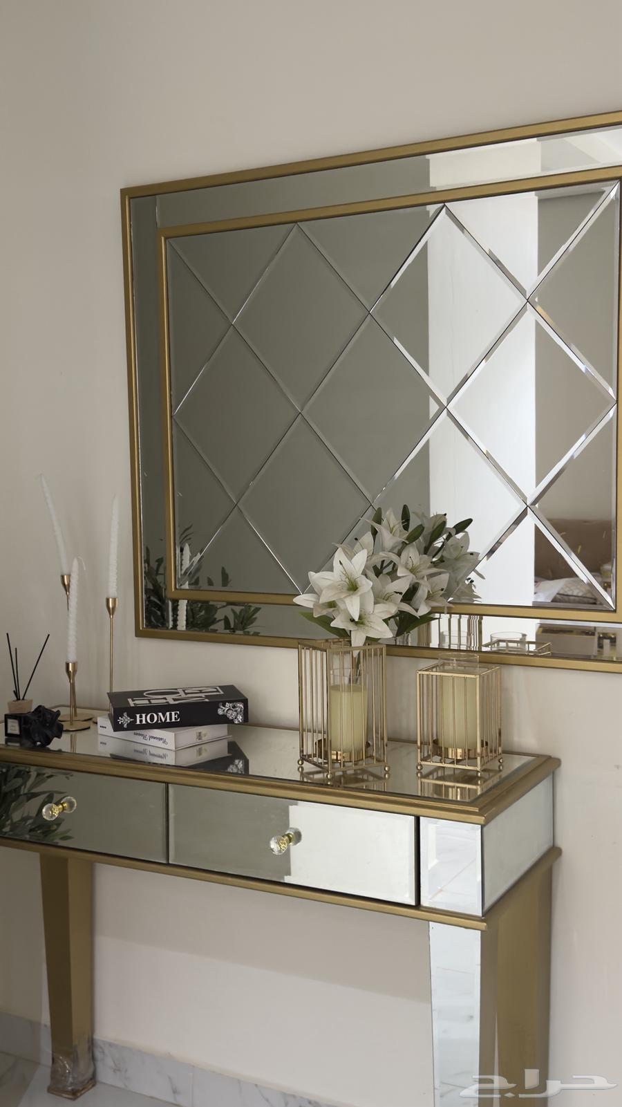 Clean reception entrance with no defects, used for less than a year, 500 riyals64244922762881110