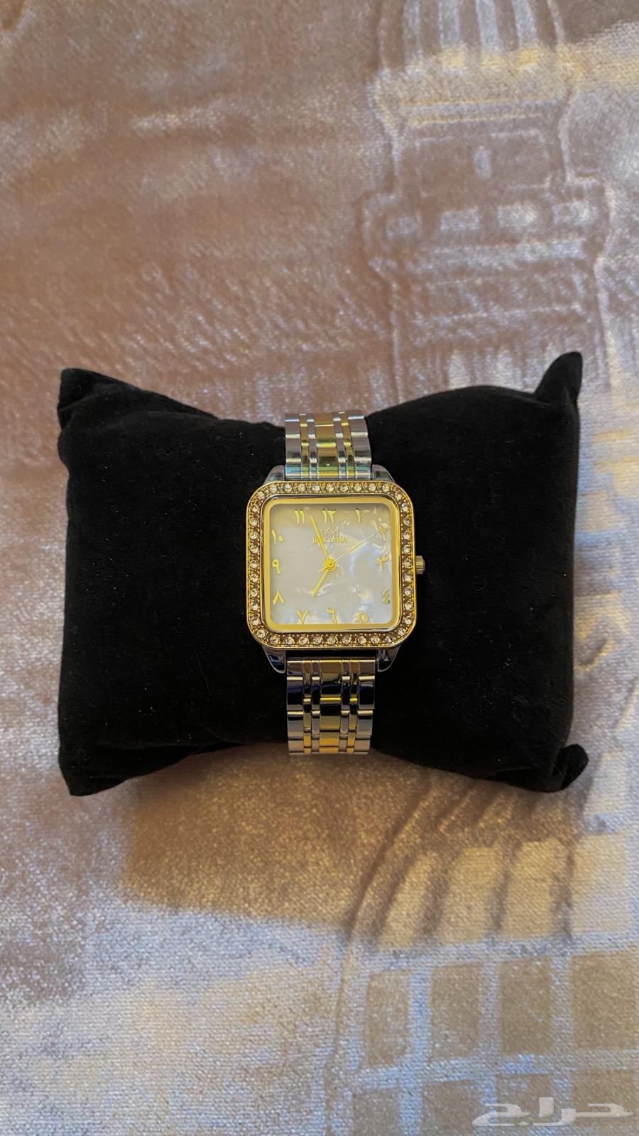 ساعة ماركة روزيانا64246814036611110