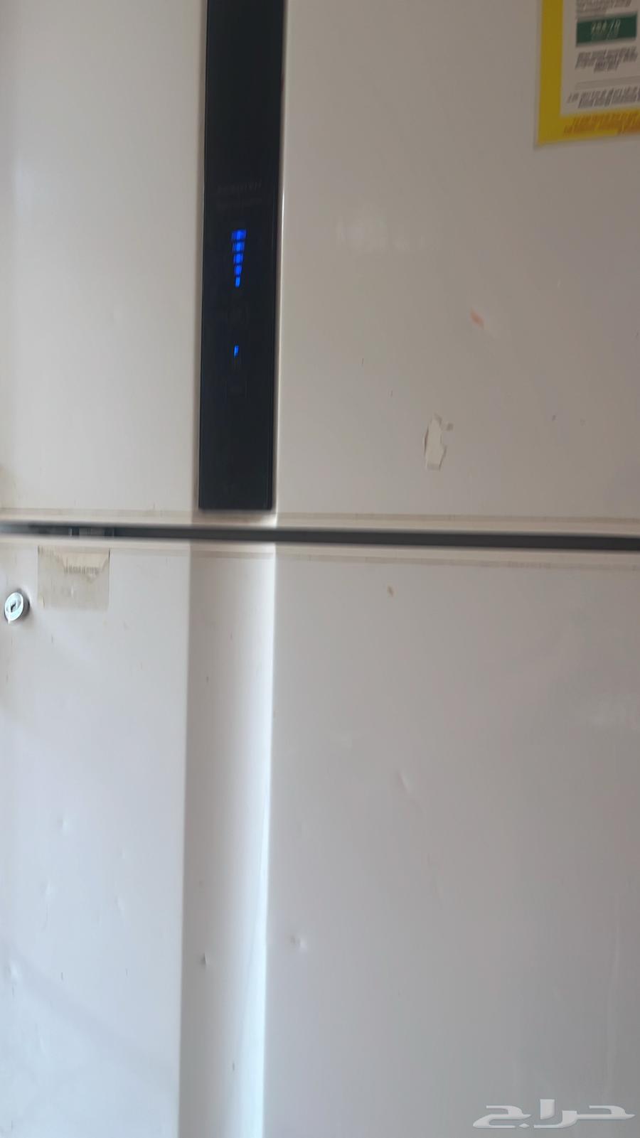 ثلاجه هيتاشى عاليه جوده بروده قليله استعمال64249424491649110