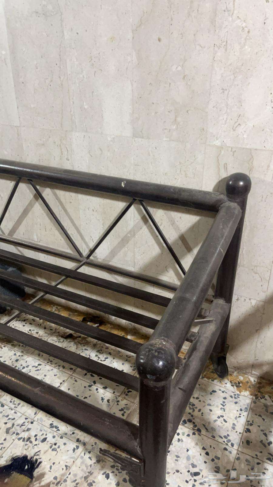 كراسي حوش حديد نظيف64250754172162114