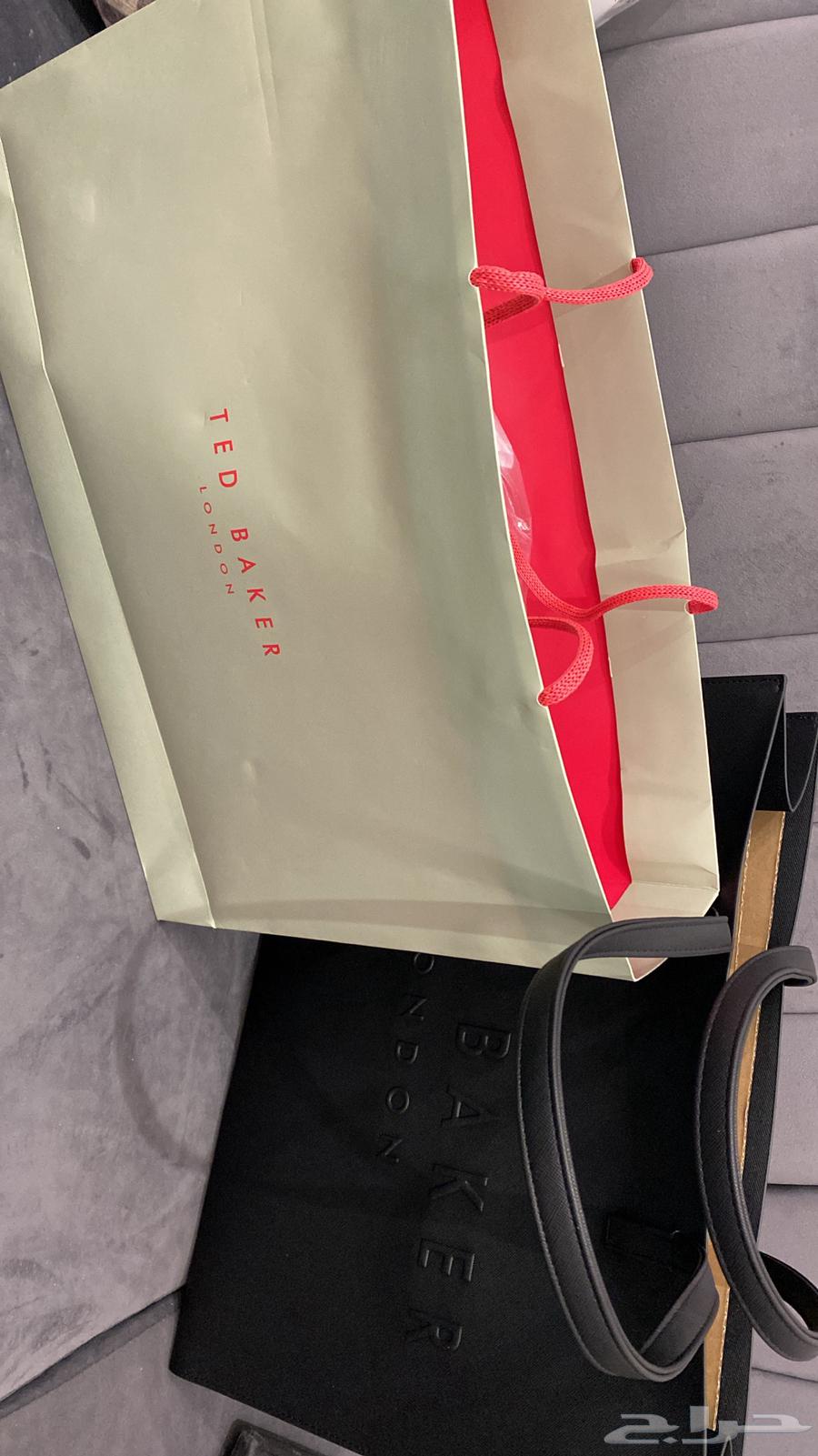 شنطة تيد بيكر كبيره الأصليه مع الفاتوره وملحقاتها ب35064254078995841112