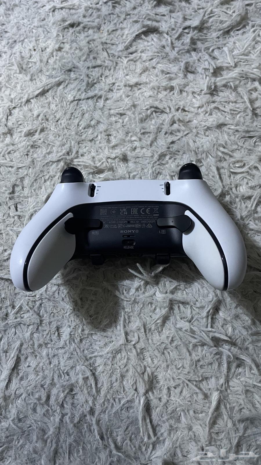 يد سوني فايف احترافيه64235176059010111