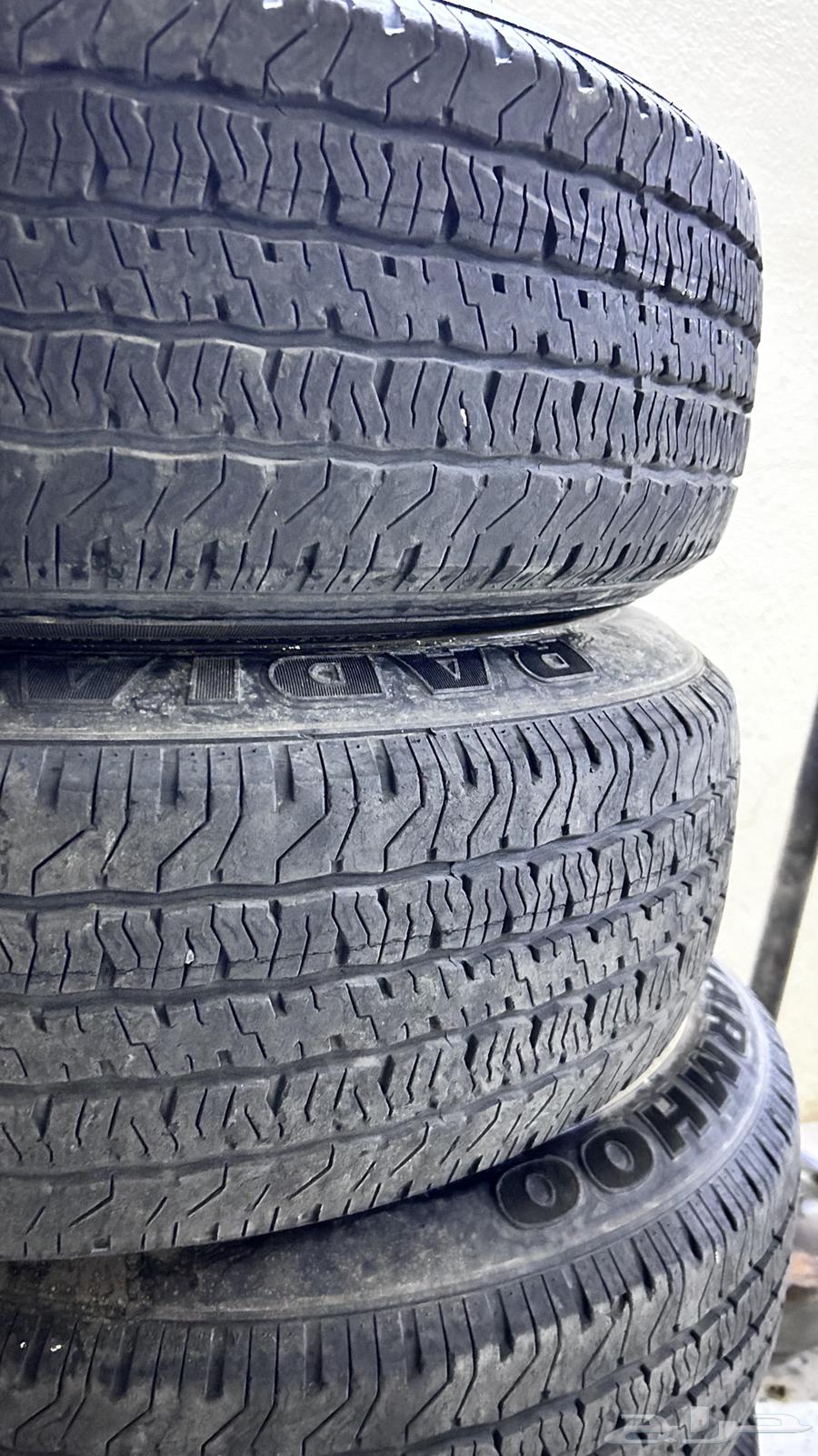 للبيع كفرات وجنوط هايلكس من 2006 وطالع64408737106561113