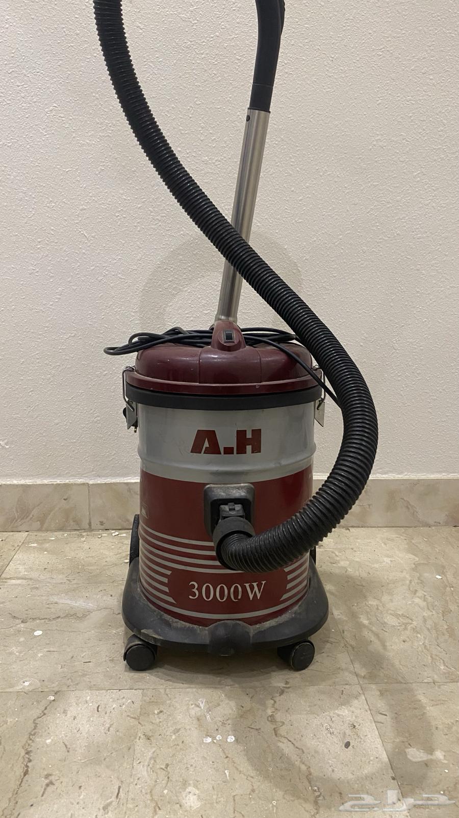 A set of items for sale64236871854209111