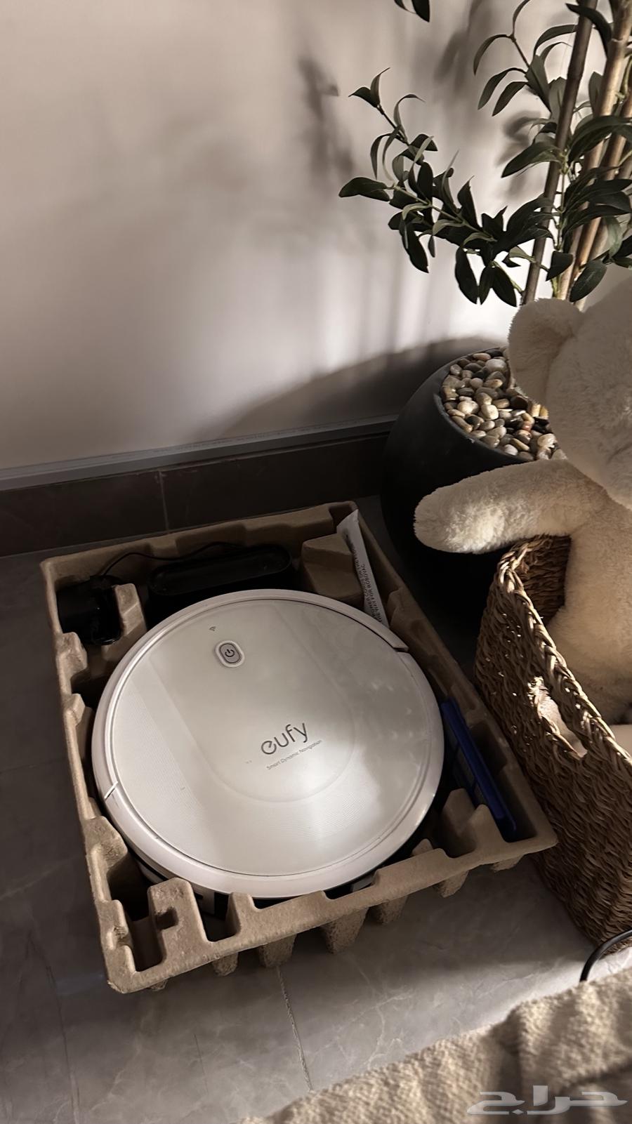 للبيع مكنسه ريبورت Eufy(G10)64233487136641111