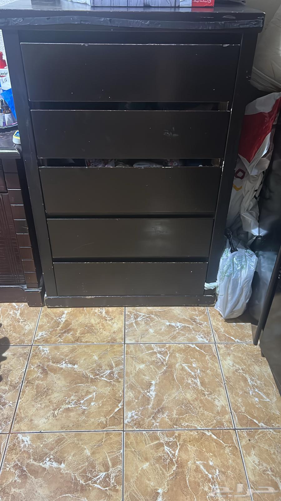 أدوات منزلية بغرض السفر والتسليم آخر الشهر64240548353921114