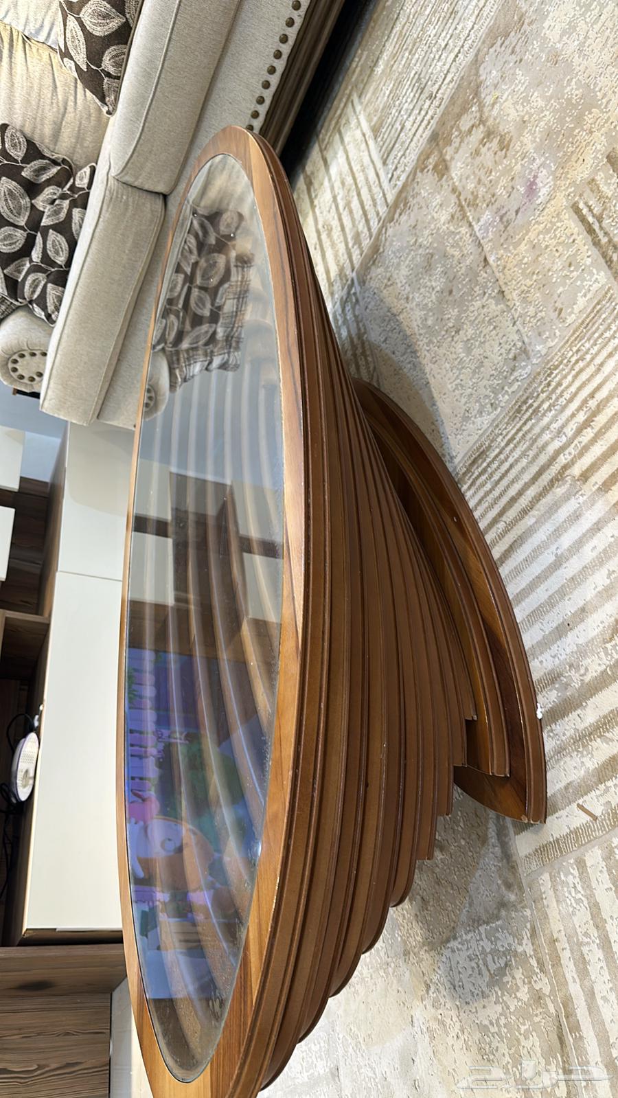 Wooden table and reception table64232183812611112