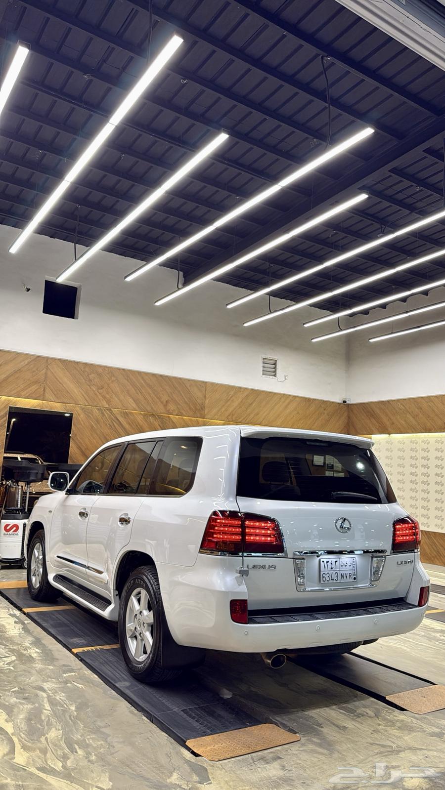 Lexus 2009 DD 570 Lx64415370676225113