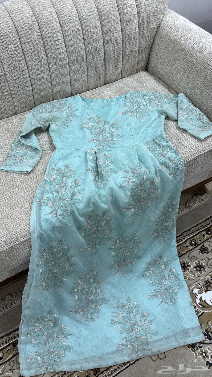 فساتين مستعملة للبيع64241934575873110