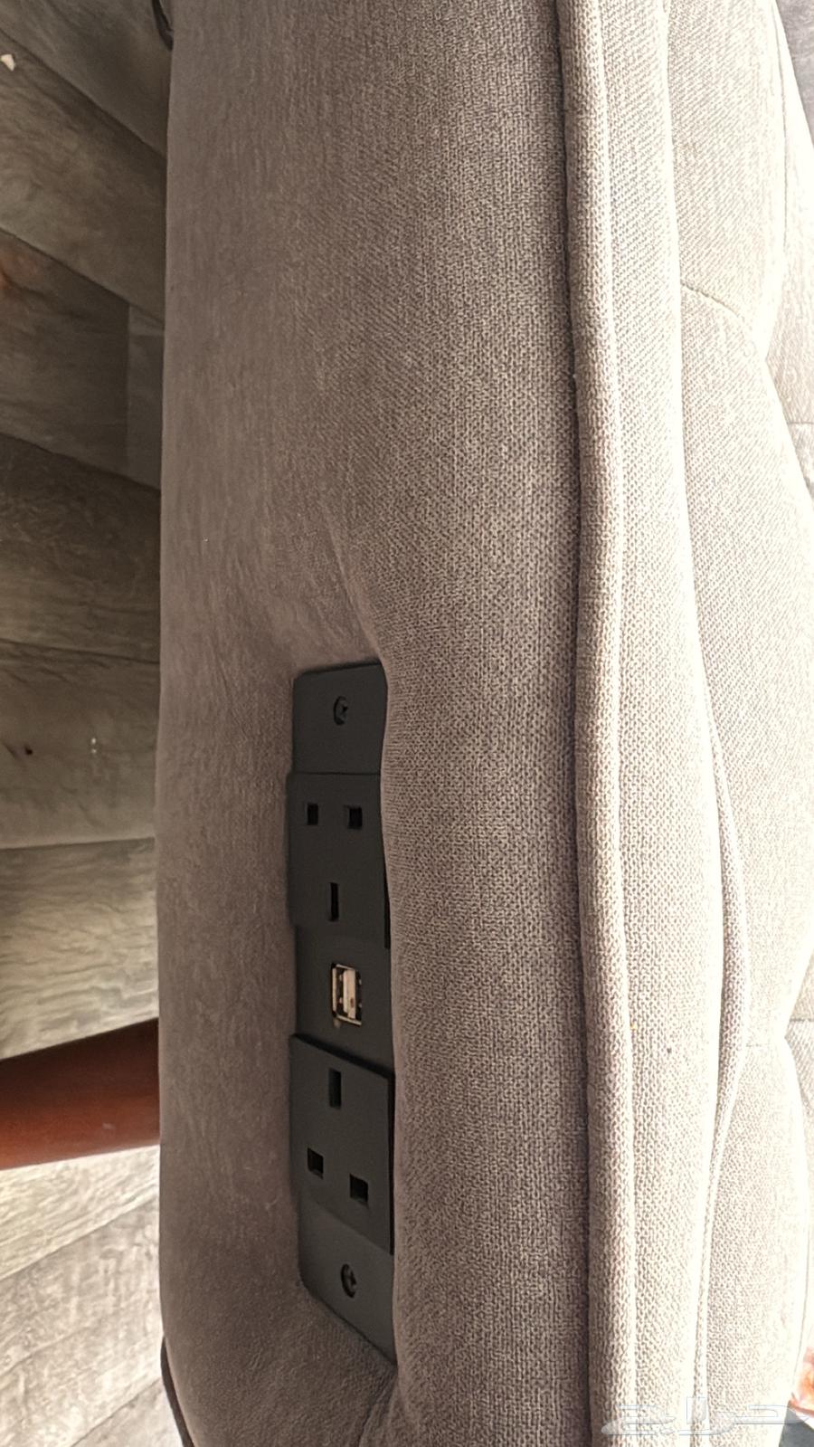 Sofa64244591385346110