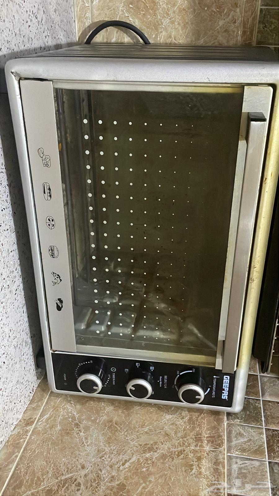 ميكرويف شامل ملحقاته مستعمل ب 100 ريال64244758009985110