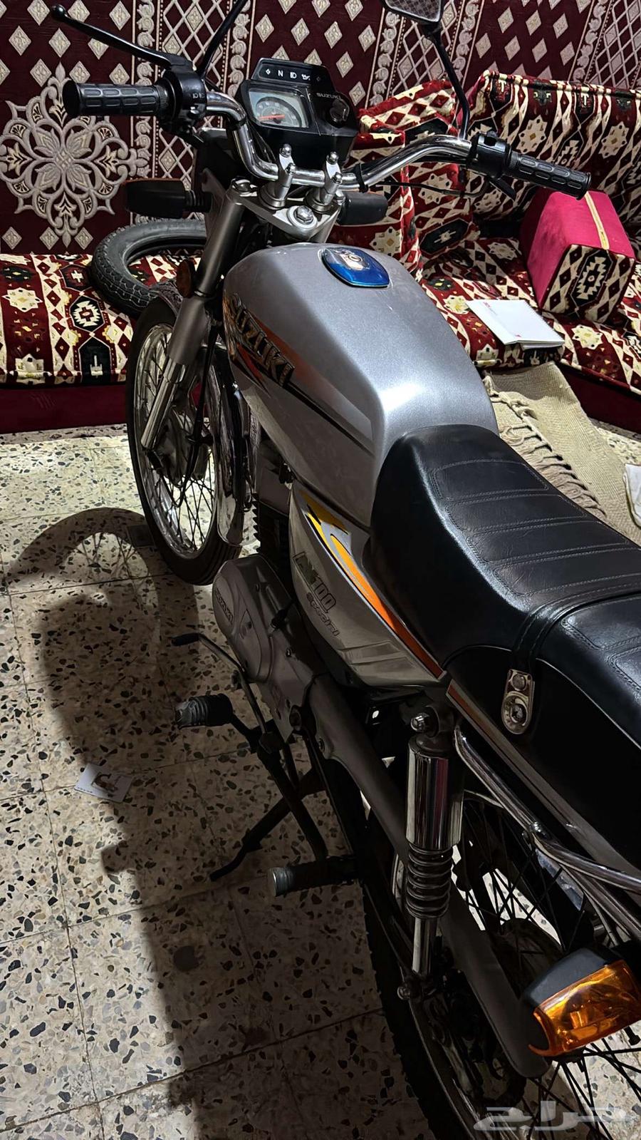 دباب سزوكي اكس 100 الأصلي موديل 2364418079889283113