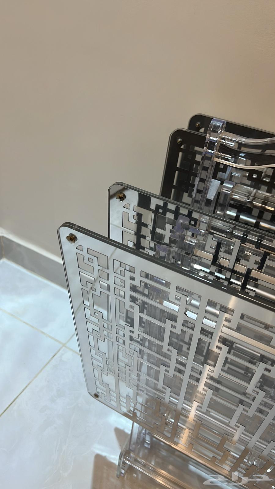 طاولات اكريلك طقم مكون من 4 طاولات(فضي)64236458530051113